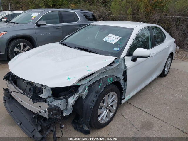 Toyota CAMRY LE 2023 4T1C11AK3PU114945 Image 2