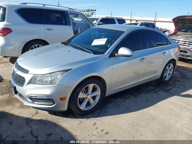 Chevrolet Cruze 2lt Auto 2015 1G1PE5SB4F7297598 Image 2