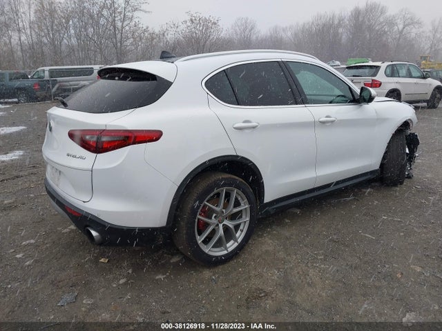 ZASPAKBN1K7C45276 Alfa Romeo Stelvio Ti Lusso Awd
