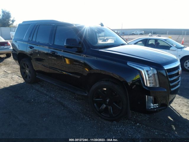 2018 Cadillac Escalade Luxury მანქანა იყიდება აუქციონზე, vin: 1GYS4BKJ5JR377803, აუქციონის ნომერი: 38127244