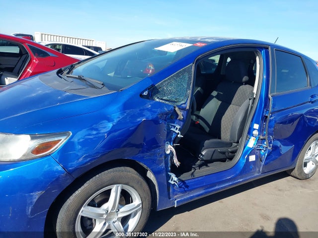 2016 HONDA FIT LX VIN: JHMGK5H59GS003028