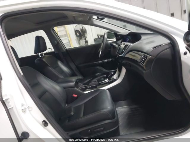 JHMCR6F52HC003323 Honda Accord Hybrid Ex-l