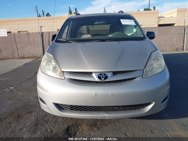 2010 TOYOTA SIENNA LE VIN: 5TDKK4CCXAS290701