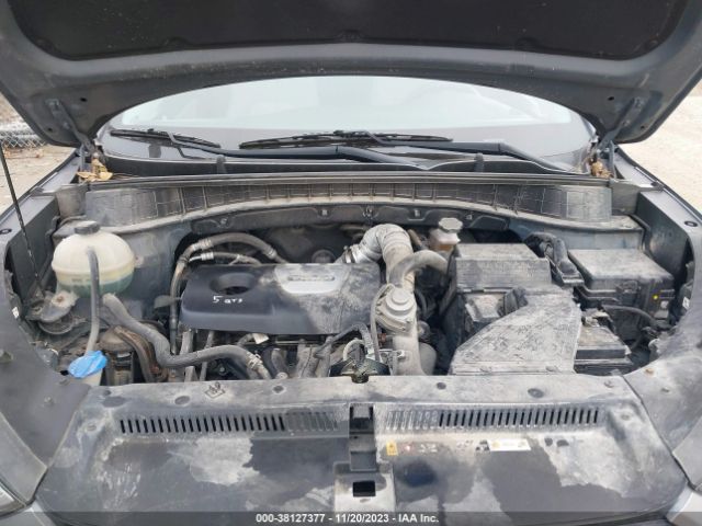 KM8J3CA22HU364062 Hyundai Tucson Sport