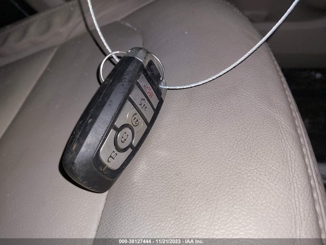 Ford EXPLORER XLT 2018 1FM5K8D86JGB81527 Image 11