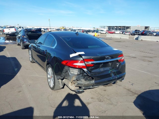 2014 JAGUAR XF SAJWA0EX7E8U18711 Photo 5