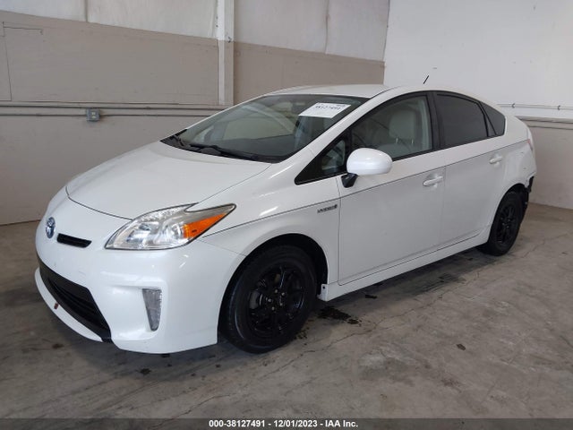 Toyota Prius Two 2015 JTDKN3DU0F0458705 Image 18