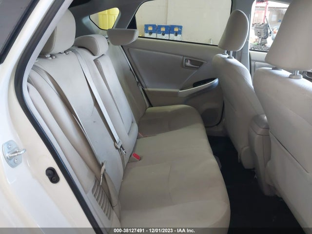 Toyota Prius Two 2015 JTDKN3DU0F0458705 Image 24