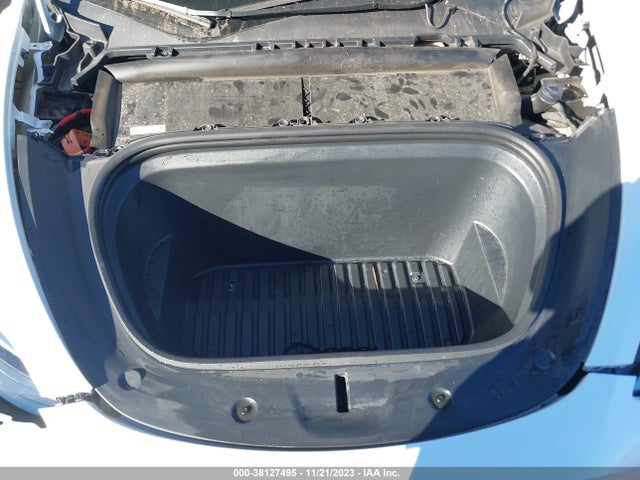 2021 TESLA MODEL Y 5YJYGDEE1MF296602 Photo 9