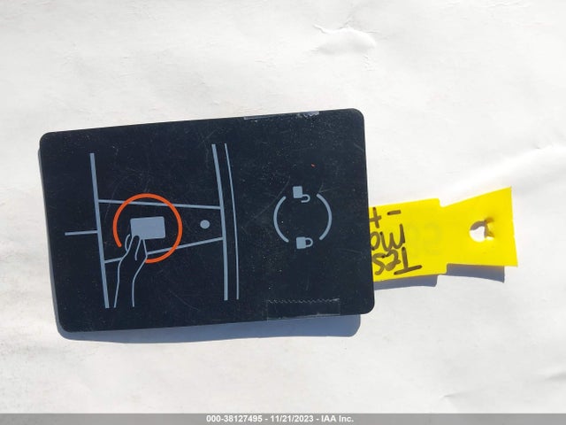 2021 TESLA MODEL Y 5YJYGDEE1MF296602 Photo 10