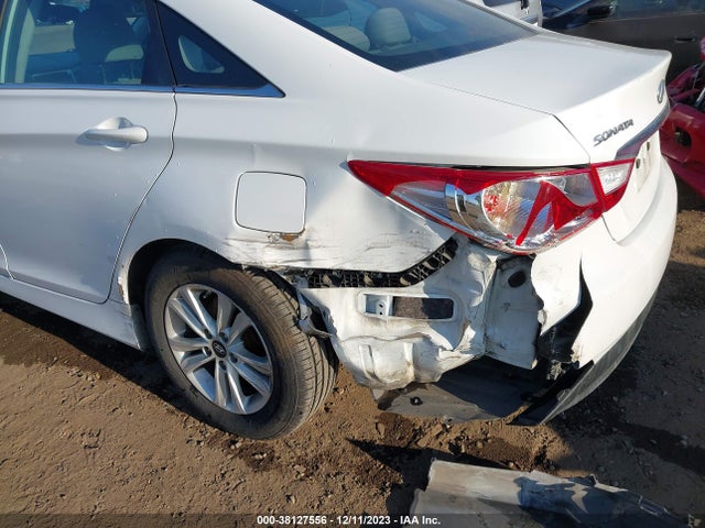 2014 HYUNDAI SONATA GLS VIN: 5NPEB4ACXEH851801