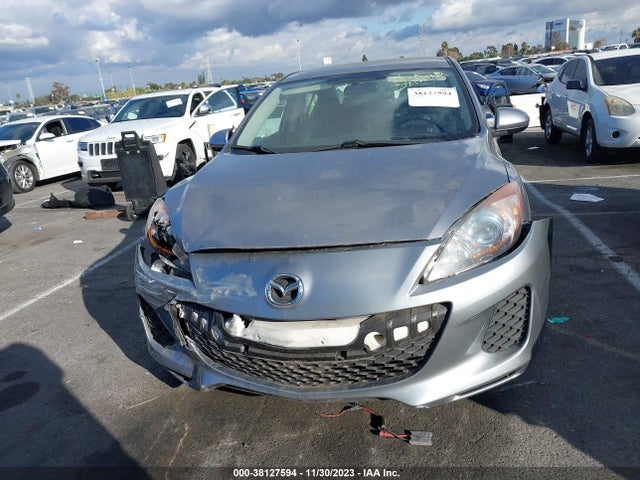 2013 MAZDA MAZDA3 I SPORT VIN: JM1BL1U8XD1704356
