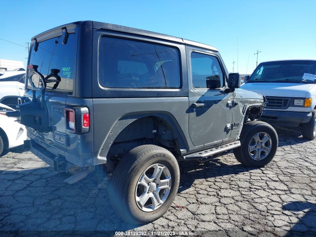 1C4GJXAN4NW151605 Jeep Wrangler