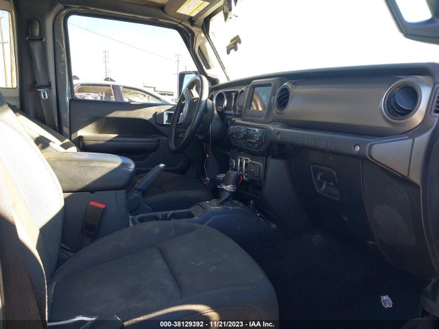 1C4GJXAN4NW151605 Jeep Wrangler