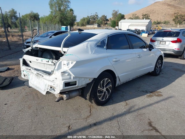 Продажа на аукционе авто 2021 Hyundai Sonata Blue, vin: KMHL24JJ9MA017266, номер лота: 38129766
