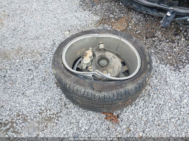 1GKS1CKJ5KR102443 GMC YUKON DENALI