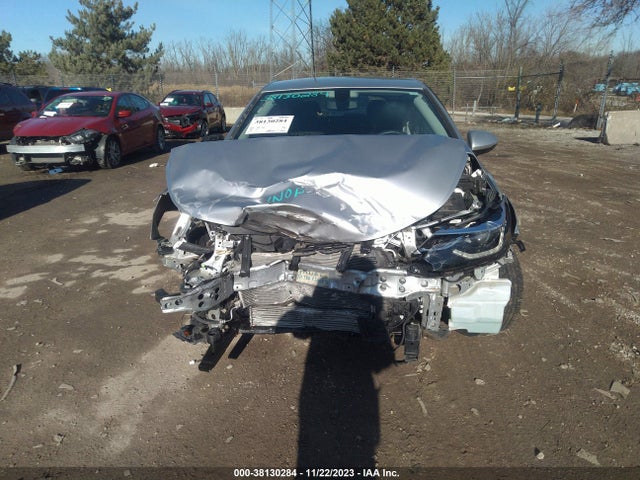 Chevrolet Cruze Lt Auto 2018 3G1BE6SM8JS624712 Image 6
