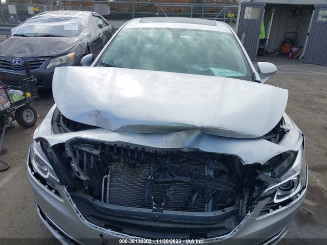 2017 BUICK LACROSSE ESSENCE VIN: 1G4ZP5SS8HU121728