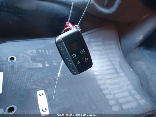 2017 JAGUAR F-TYPE SAJWJ6FV6H8K41962 Photo 10