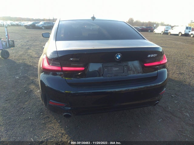 BMW 330i Xdrive 2021 3MW5R7J02M8B74017 Image 16