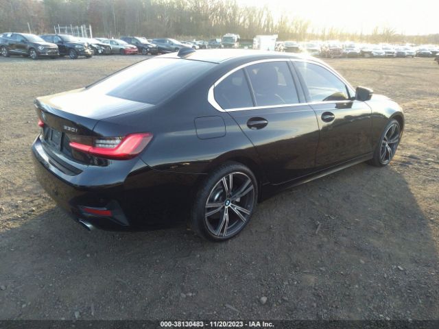 2021 BMW 330I 3MW5R7J02M8B74017 Photo 3