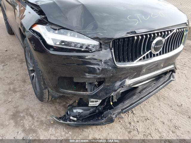 2022 VOLVO XC90 T5 MOMENTUM 7 PASSENGER VIN: YV4102PK9N1777993