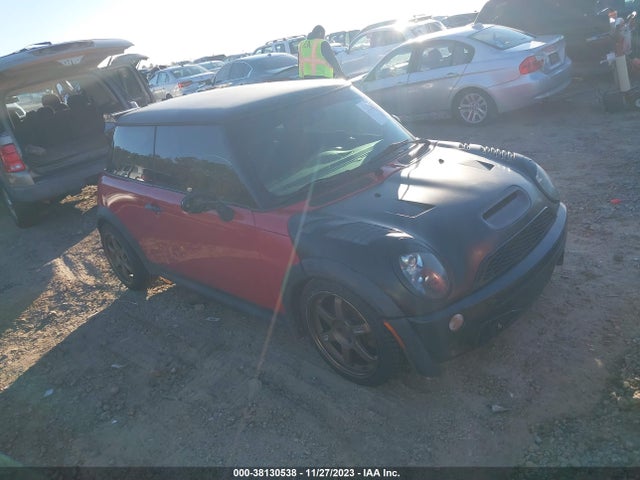 2006 MINI COOPER S WMWRE33586TL20818 Photo 0