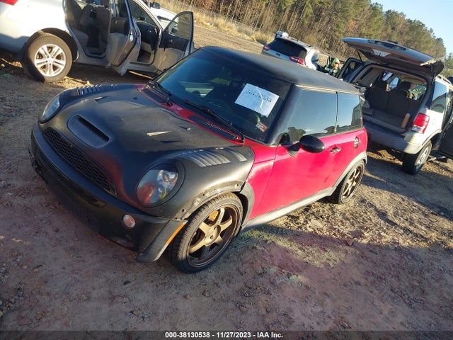 2006 MINI COOPER S WMWRE33586TL20818 Photo 1