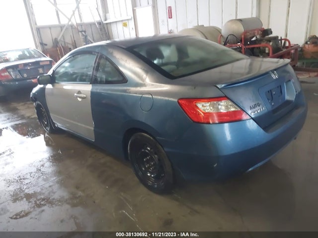 2010 HONDA CIVIC LX VIN: 2HGFG1B66AH521641