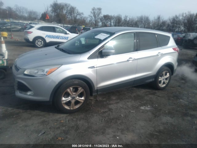 38131615 :رقم المزاد ، 1FMCU0GX0EUB97297 vin ، 2014 Ford Escape Se مزاد بيع
