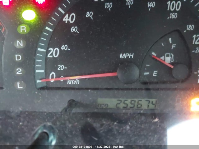 2002 TOYOTA CAMRY XLE VIN: 4T1BE32K52U520079