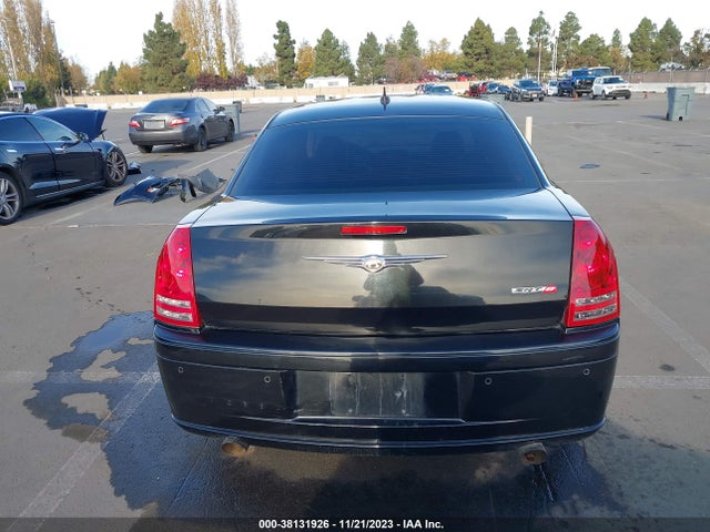 2008 CHRYSLER 300C SRT8 VIN: 2C3LA73W98H201636