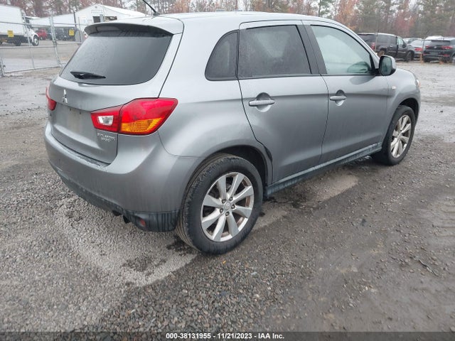 4A4AP3AU9EE026053 Mitsubishi Outlander Sport Es