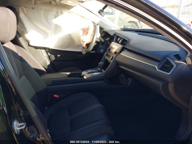 2HGFC2F6XLH584868 Honda Civic Lx