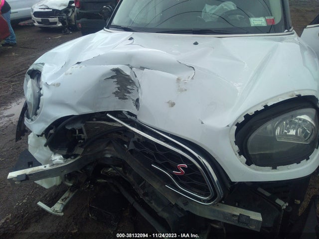 2019 MINI COUNTRYMAN WMZYT5C57K3E62879 Photo 9