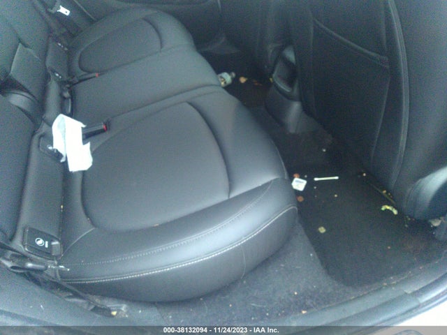 2019 MINI COUNTRYMAN WMZYT5C57K3E62879 Photo 7