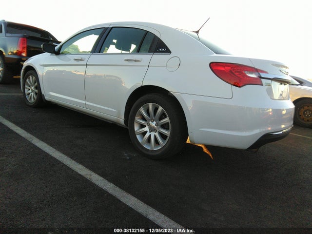 Aukcja sprzedaży 2013 Chrysler 200 Touring, vin: 1C3CCBBG9DN527638, numer aukcji: 38132155