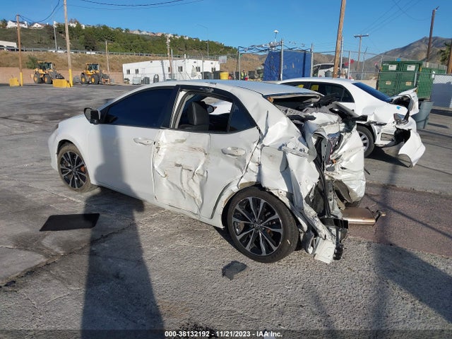Toyota COROLLA SE 2019 5YFBURHE2KP868155 Image 3