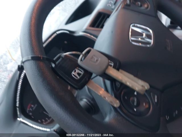 2HKRM4H34EH631068 Honda CR-V LX