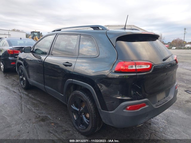 2016 JEEP CHEROKEE ALTITUDE VIN: 1C4PJLAB3GW370203
