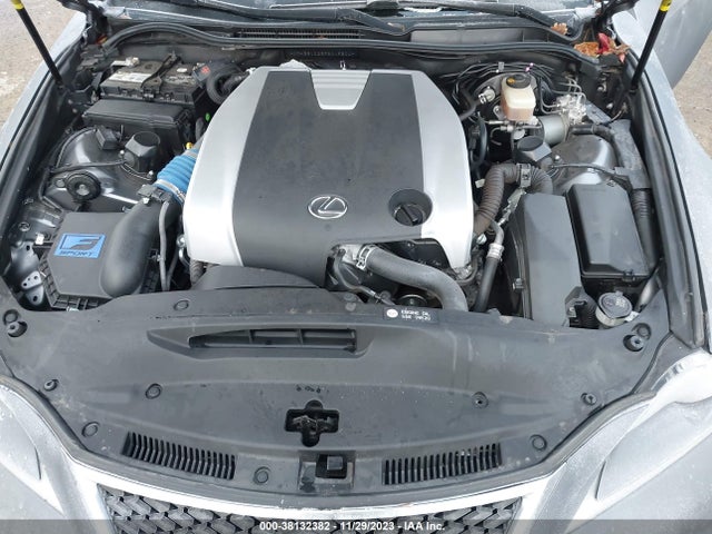 38132382 :رقم المزاد ، JTHBE1D23F5019504 vin ، 2015 Lexus Is 350 مزاد بيع