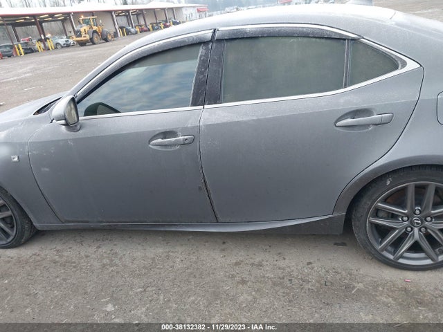 38132382 :رقم المزاد ، JTHBE1D23F5019504 vin ، 2015 Lexus Is 350 مزاد بيع