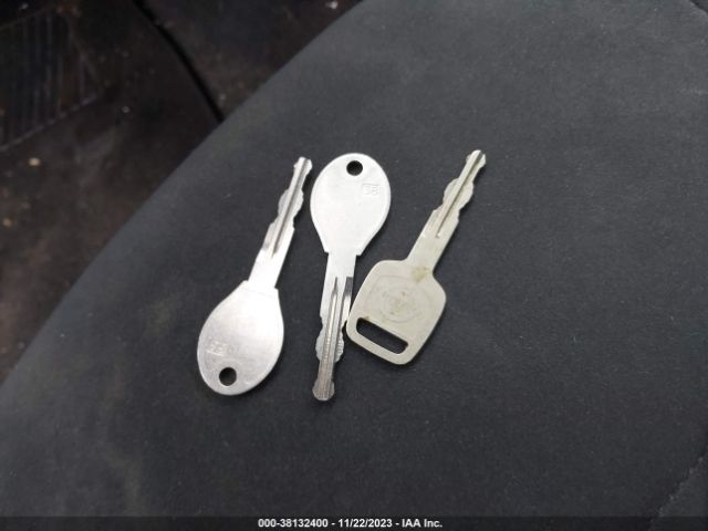 3N1CN7AP8FL806573 Nissan Versa 1.6 S