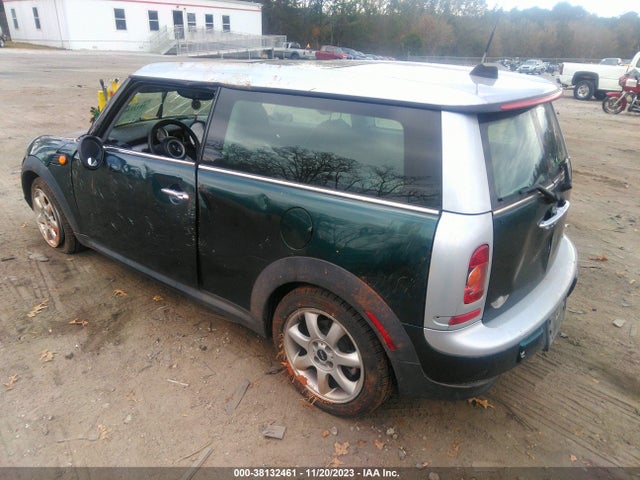 2009 MINI COOPER CLUBMAN WMWML33519TX36410 Photo 2