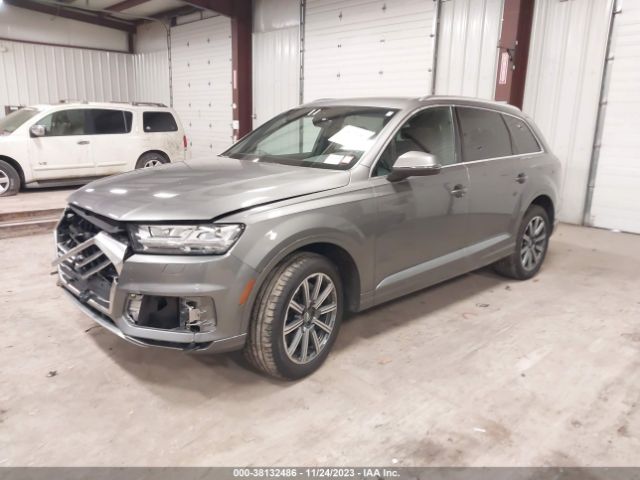 2017 AUDI Q7 WA1LAAF70HD010174 Photo 1