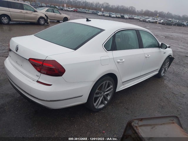 2017 VOLKSWAGEN PASSAT 1.8T R-LINE VIN: 1VWDT7A37HC005990