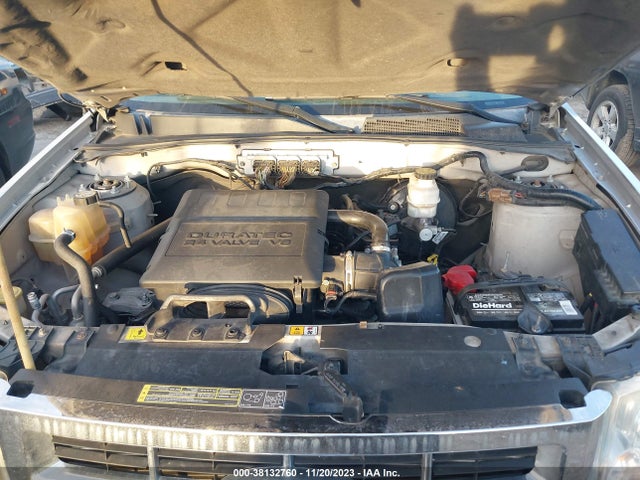 2009 FORD ESCAPE XLT VIN: 1FMCU03G19KA18840