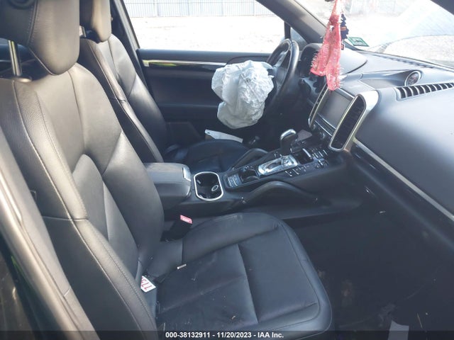 2012 PORSCHE CAYENNE VIN: WP1AA2A2XCLA12204