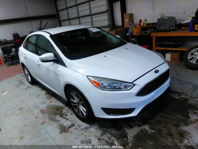 2017 FORD FOCUS SE VIN: 1FADP3F23HL242580