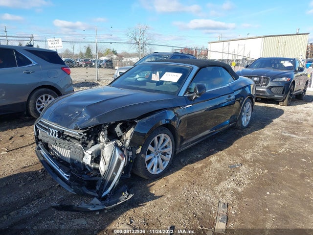 WAUYNGF5XJN008348 Audi A5 2.0t Premium